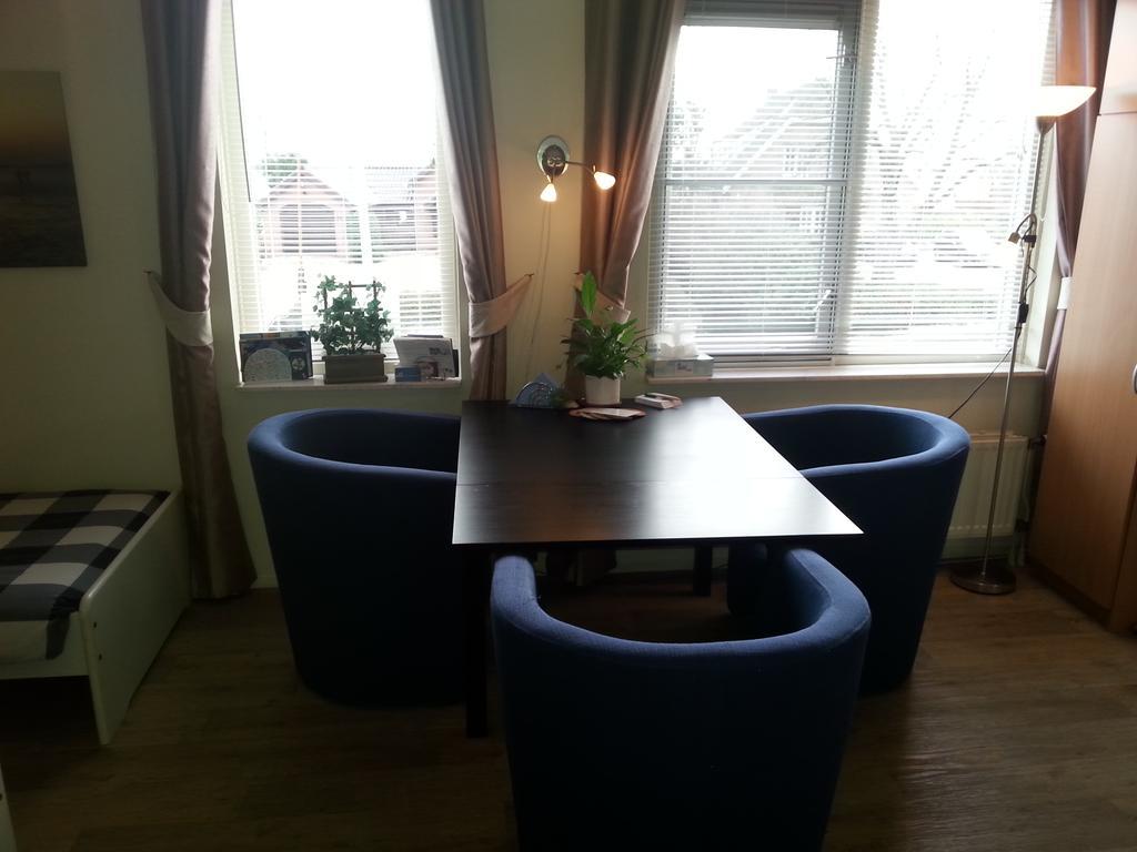 B&B Fam. Elzinga Nieuwkoop Экстерьер фото